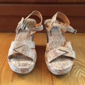 Kork-Ease Ava 2.0 platform wedge sandal. Size 9